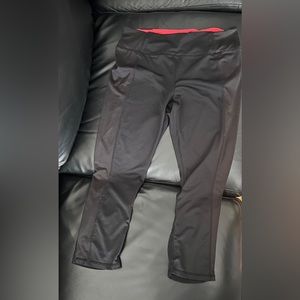 Premium fashionable leggings, sheer mesh on lower back legs to highlight calf